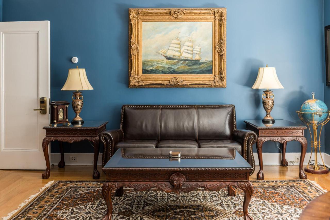 Monroe House Executive Guest Suites St. John's Bagian luar foto